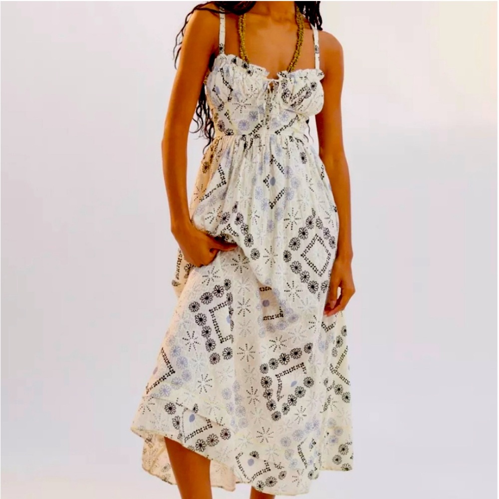 NWT Urban Outfitters Kiera Embroidered Open-Back Midi Dress white floral